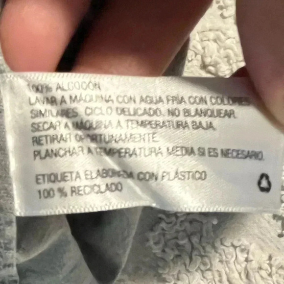 Mossimo 100% Cotton Short Sleeve Button Front Toucan Parrot Hawaiian Shirt - Picture 3 of 3